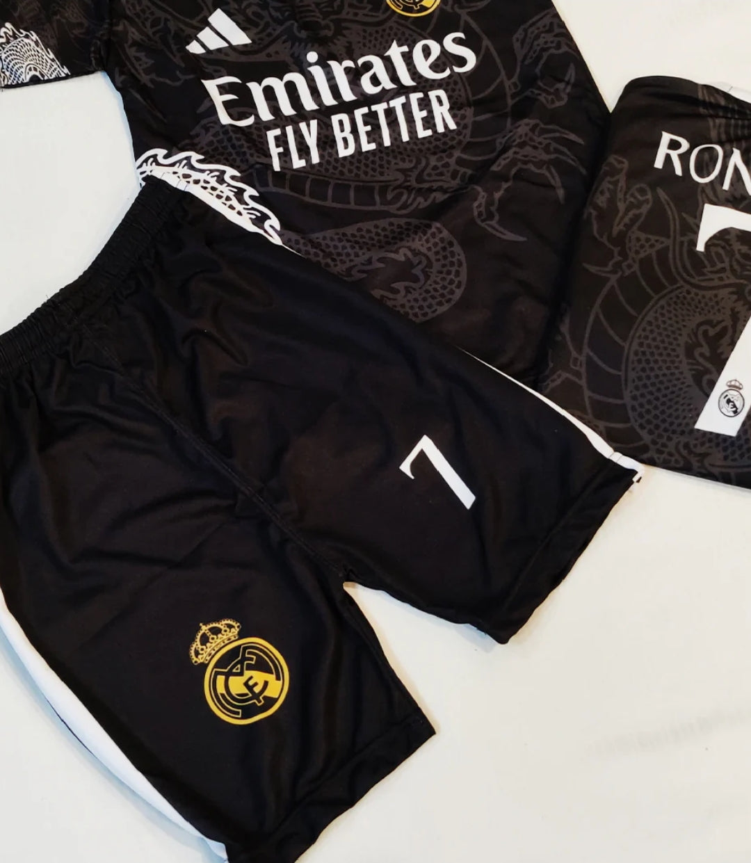 Dark Pulse Athletic Kit